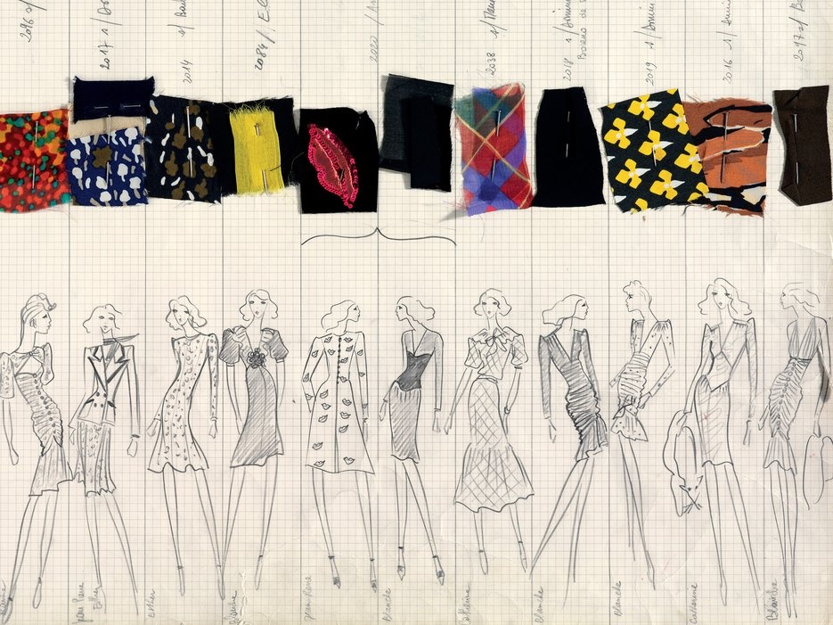 Bảo tàng Fondation Pierre Bergé-Yves Saint Laurent (Pháp) lưu giữ những đôi giầy, chiếc bút, thiếp chúc mừng... mang dấu ấn Yves Saint Laurent.