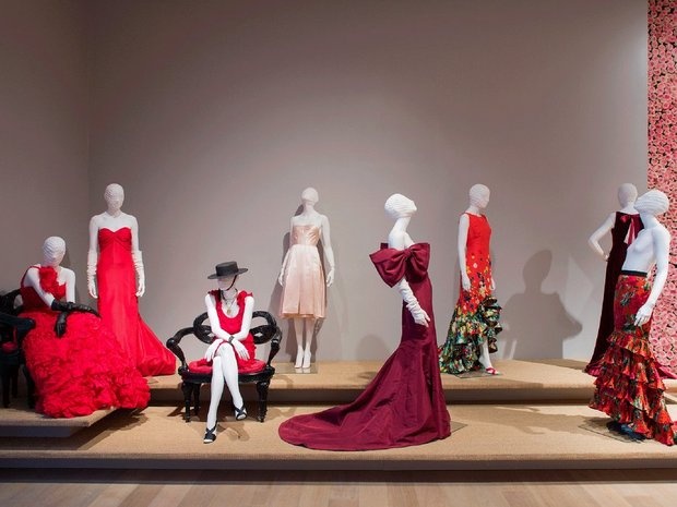 16 bao tang thoi trang noi tieng nhat the gioi hinh anh