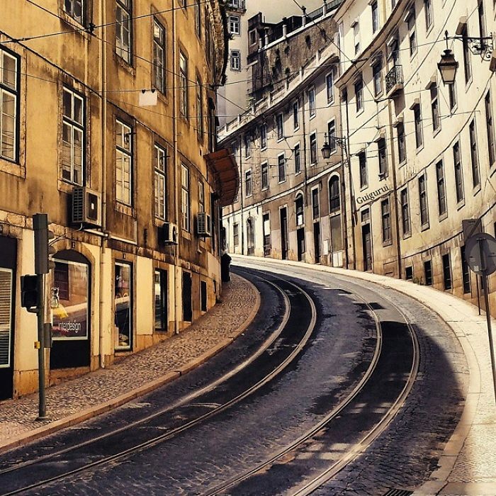 Một khu phố ở Bồ Đào Nha. 