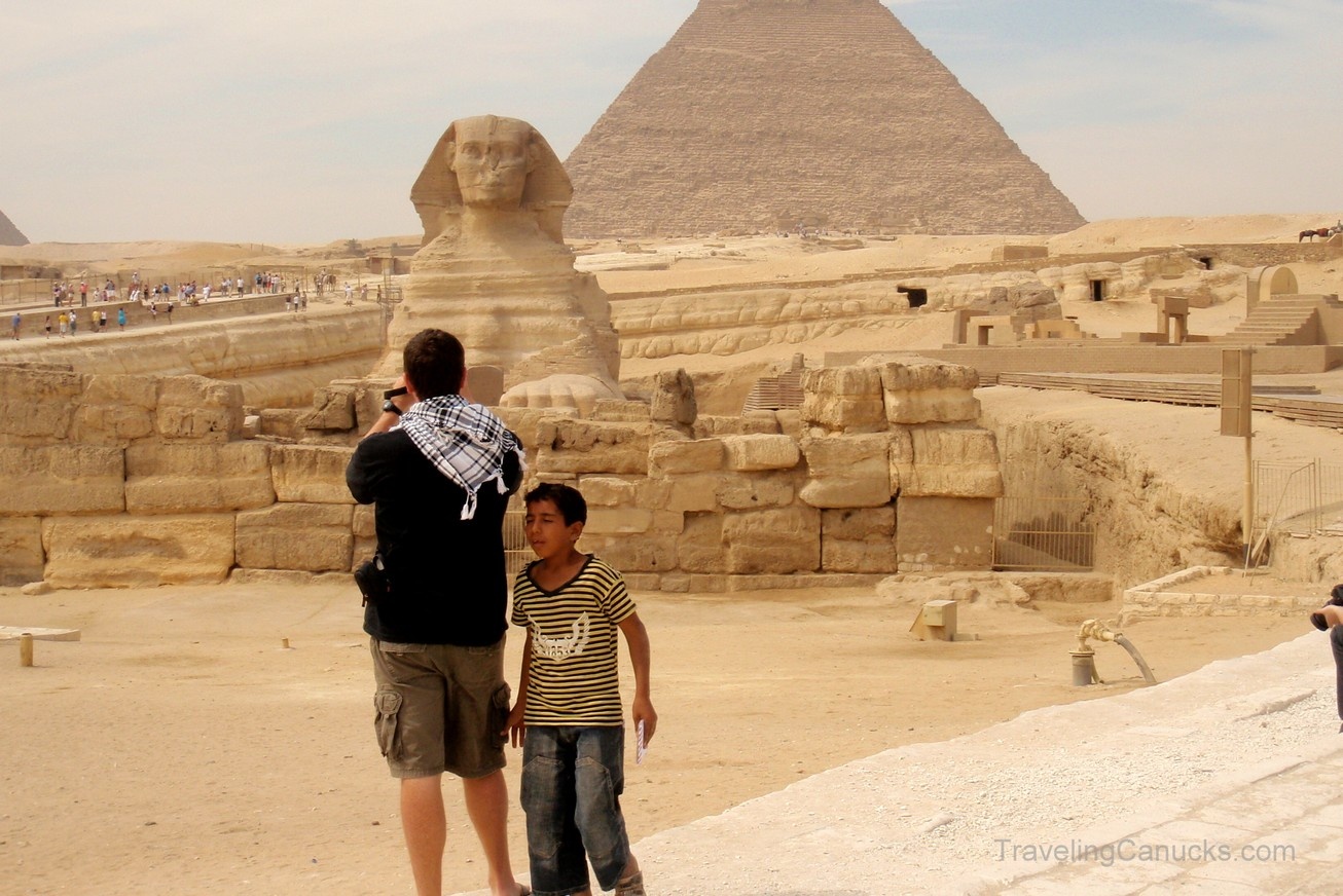 Cảnh giác móc túi khi đi du lịch. Ảnh: Travelingcanucks.