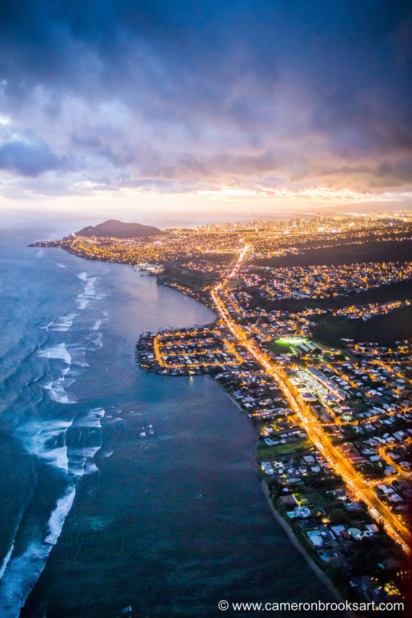 Chiều chạng vạng tại Aina Haina.