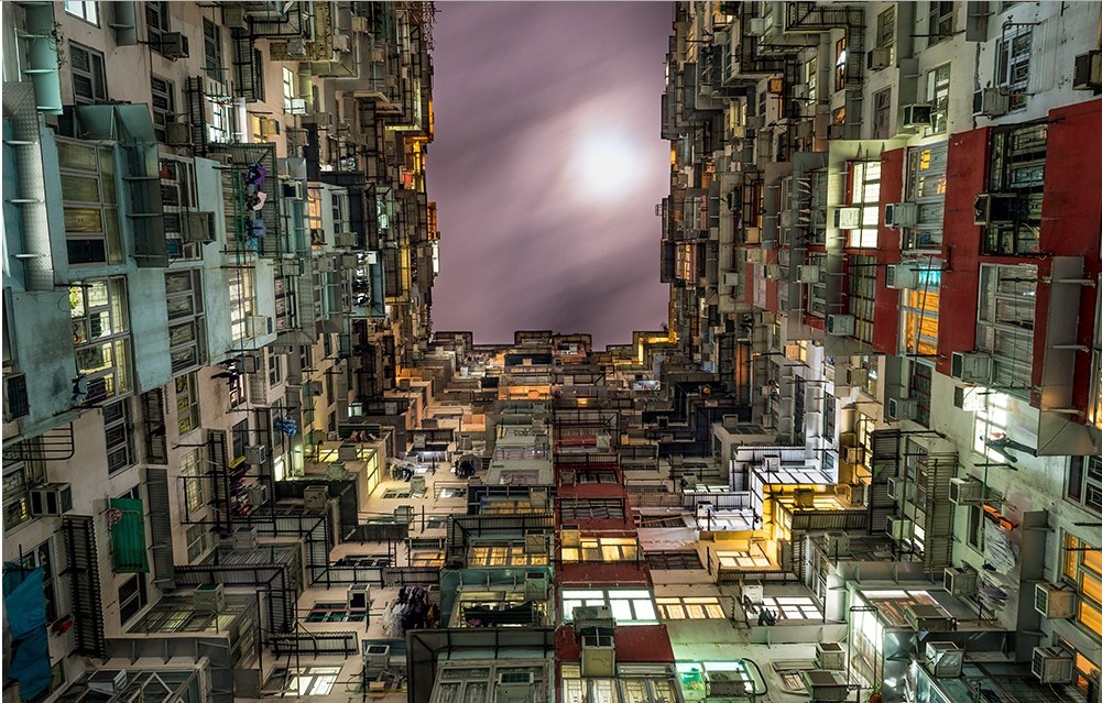 Hong Kong unreal life – Một góc nhìn khác về cuộc sống ở Hong Kong. Ảnh: Alexandre BESSE / Picfair.