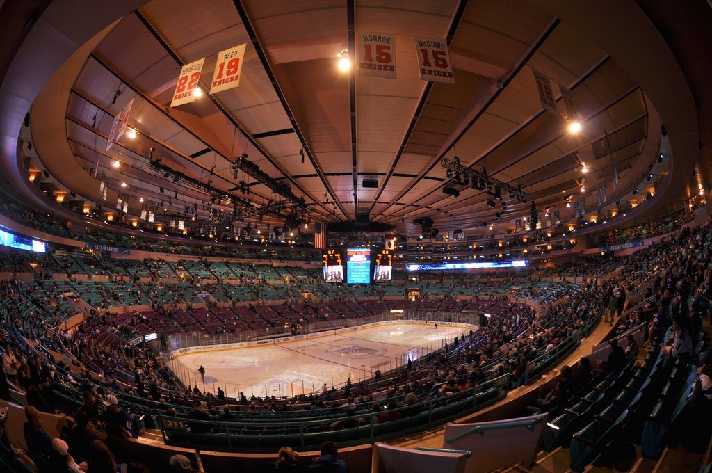17. Madison Square Garden, Mỹ: Đây là cung thể thao hấp dẫn nhất New York. Rất nhiều sự kiện lớn và nổi tiếng được tổ chức ở đây.