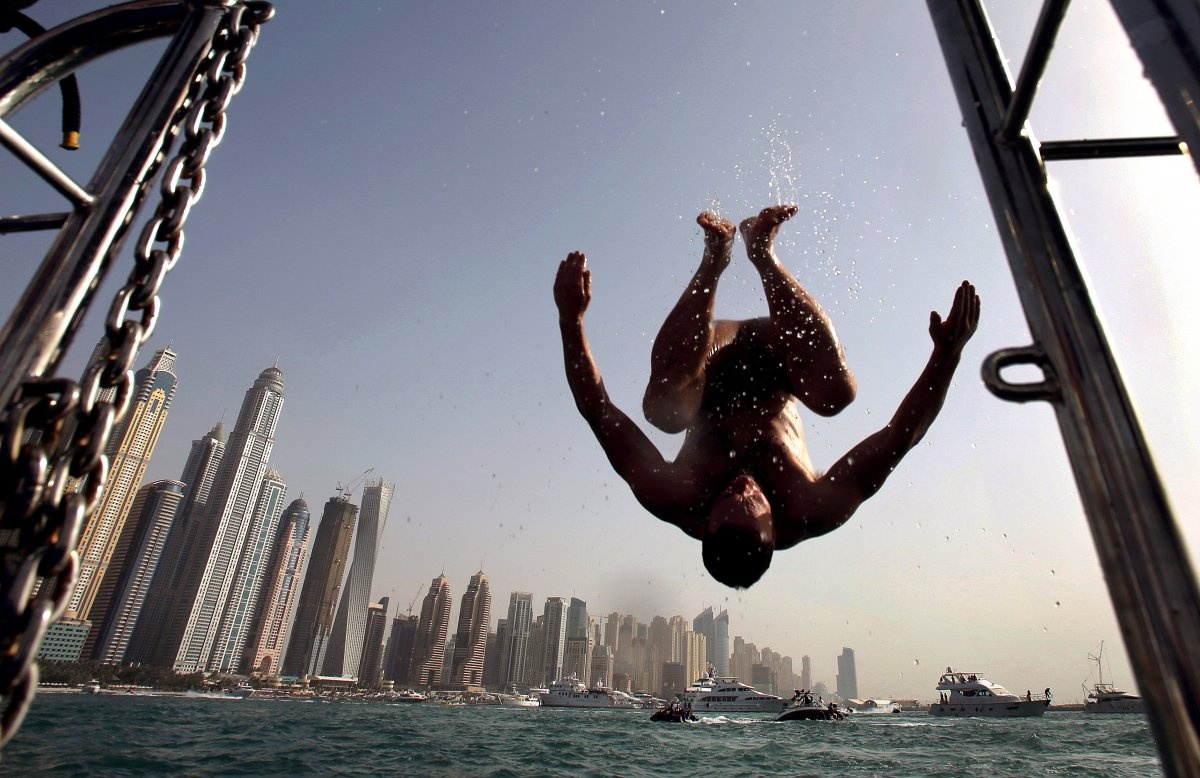 Bơi lội luôn là một sự lựa chọn lý tưởng.