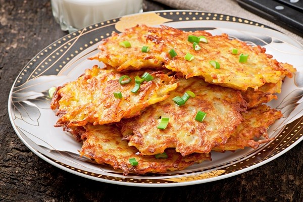 Banh ran khoai tay voi jambon hinh anh