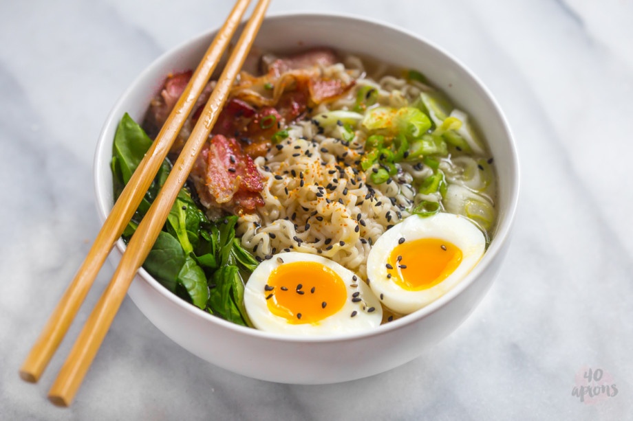 Sang tao mi ramen voi thit xong khoi hinh anh