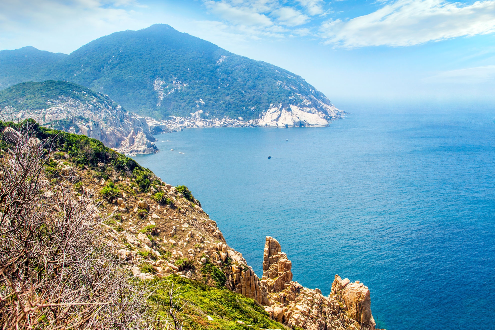 Khám phá hải đăng Hòn Lớn ảnh 7 Kham pha hai dang Hon Lon anh 7