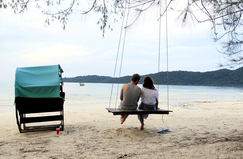 Du lich bui bang xe may toi Koh Rong Samloem hinh anh