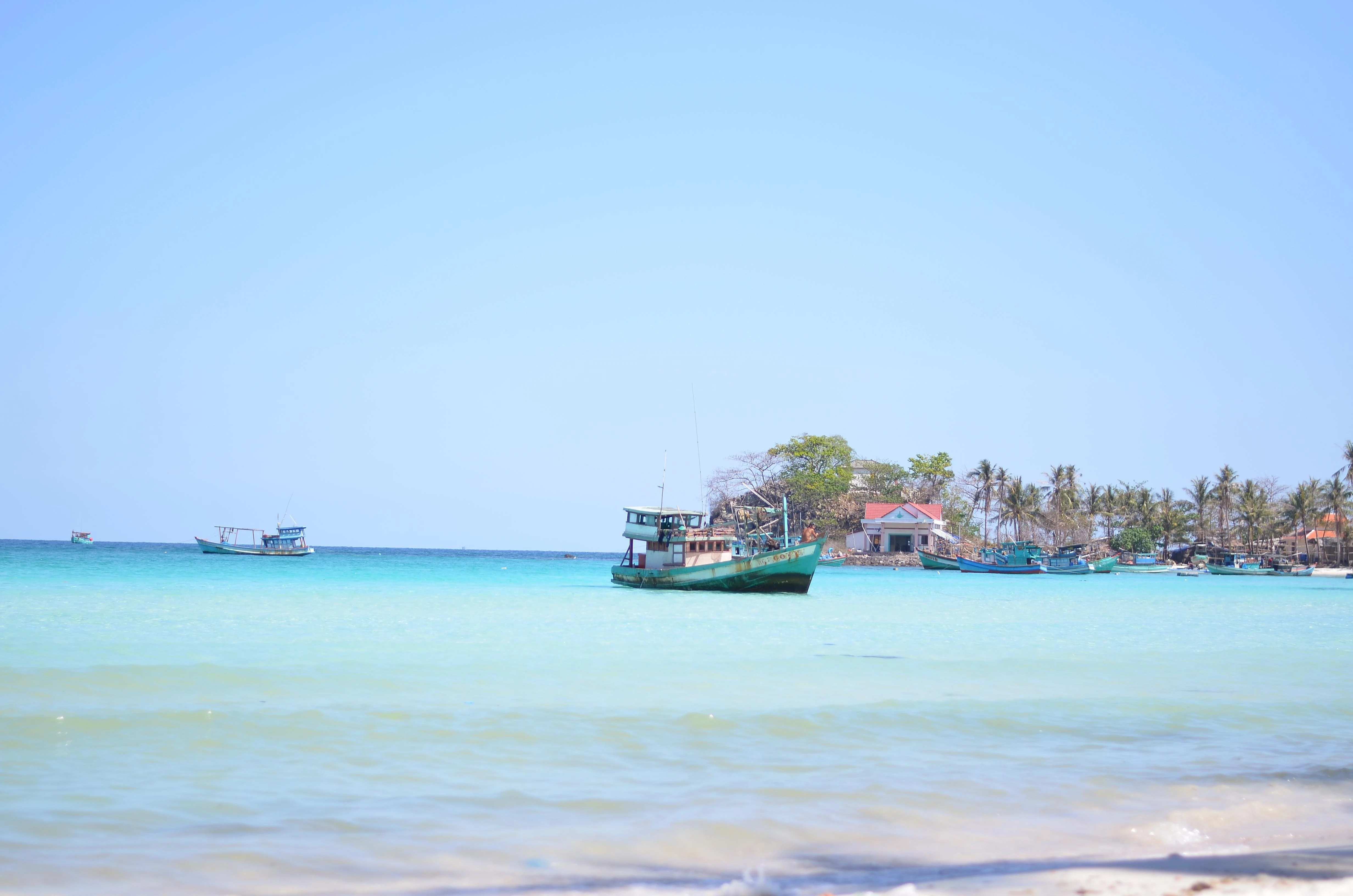 Du lich dao Nam Du anh 2