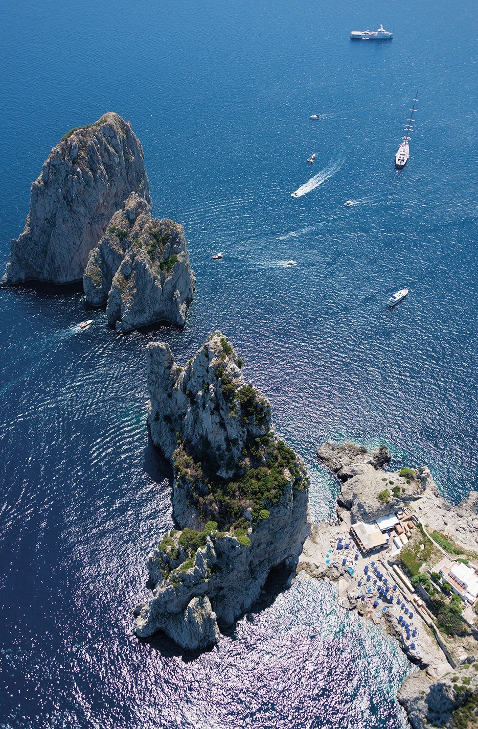 bai bien nhin tu tren cao,  bai bien nhin tu camera bay anh 4