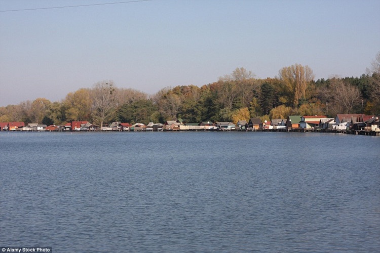 Ngoi lang noi o Hungary anh 9