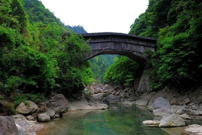 Ngoi lang 1000 tuoi o Trung Quoc anh 3