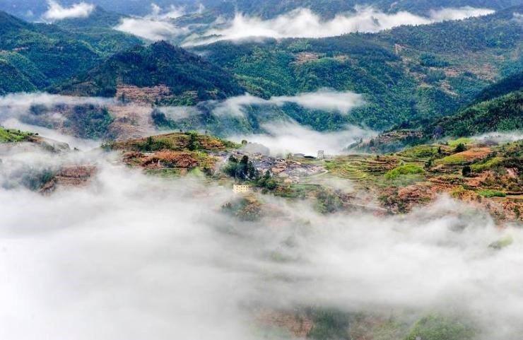 Ngoi lang 1000 tuoi o Trung Quoc anh 7