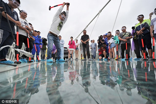 Cau kinh cao nhat the gioi o Trung Quoc anh 1