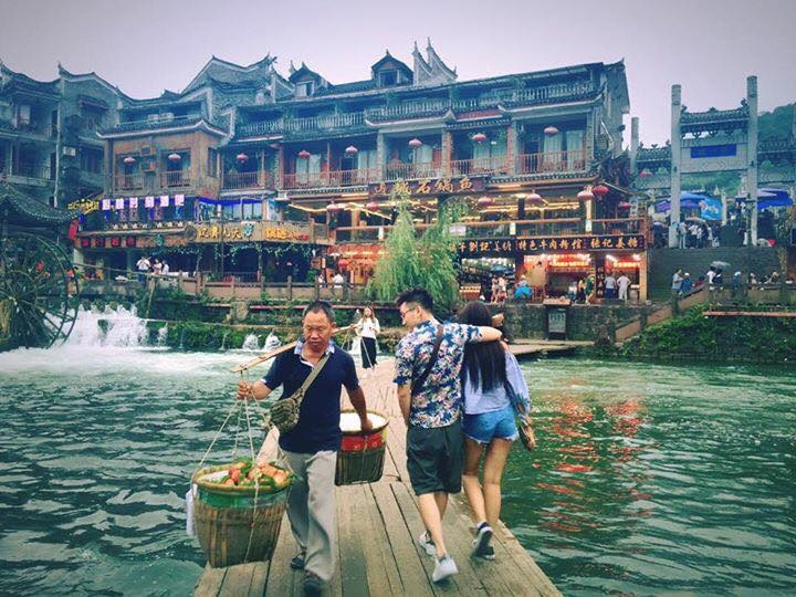 Phượng Hoàng cổ trấn phượt ảnh 2 Phuong Hoang co tran phuot anh 2