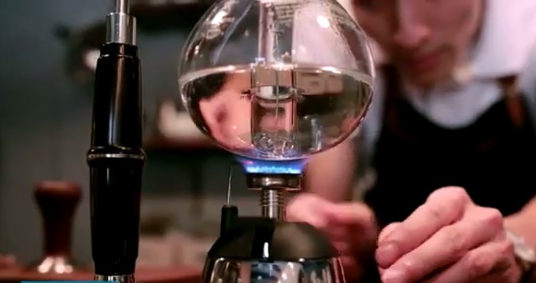 Dun soi ca phe voi binh siphon hinh anh