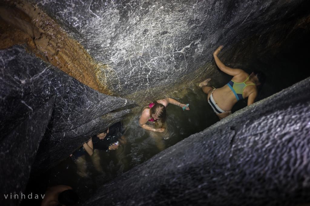 Kham pha hang Son Doong anh 14