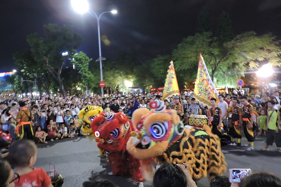 Pho di bo Ha Noi anh 6