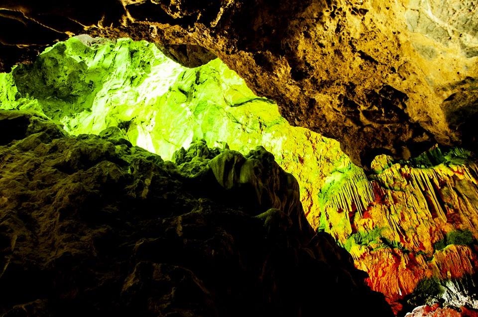 kham pha dong thien ha anh 11