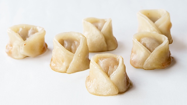 Huong dan lam mon hoanh thanh mandu don gian kieu Han Quoc hinh anh