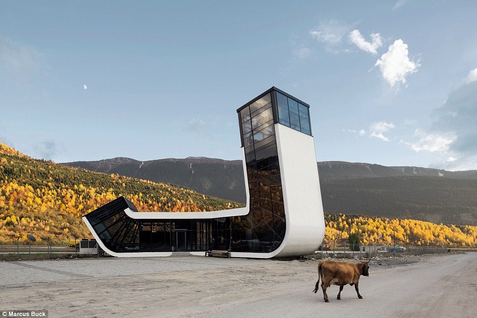 sân bay thiết kế ấn tượng ảnh 4 san bay thiet ke an tuong anh 4