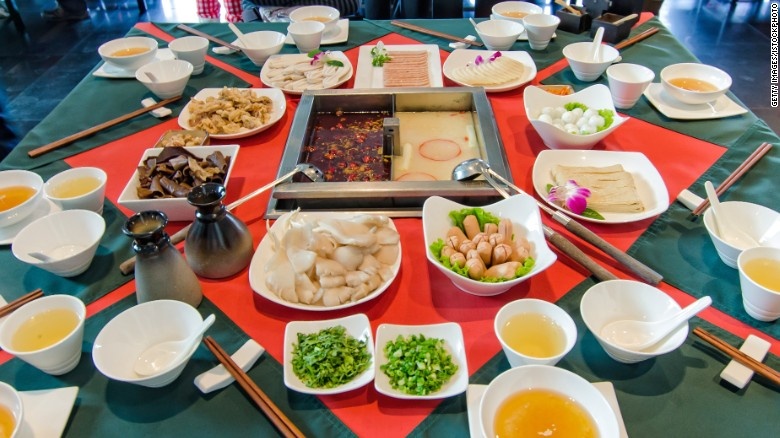 8 mon an cay nong kho quen o Tu Xuyen hinh anh