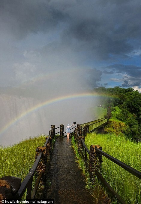 cap doi bo viec di phuot,  cap doi Nam Phi anh 3