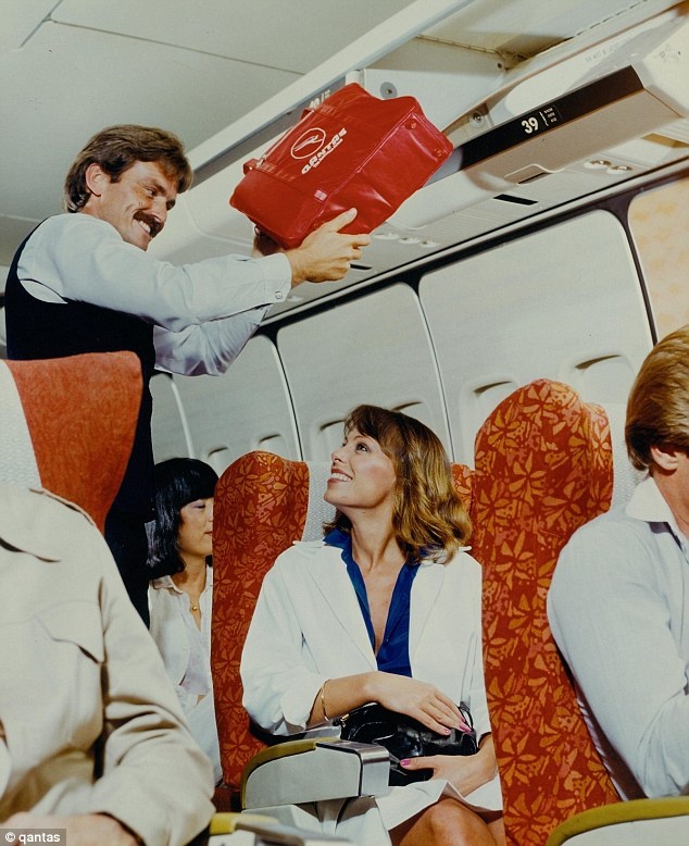 Đồng phục mới phi công Qantas ảnh 1 Dong phuc moi phi cong Qantas anh 1