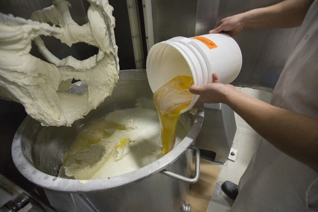 15.000 cheesecake moi ngay,  Eli's cheesecake anh 4