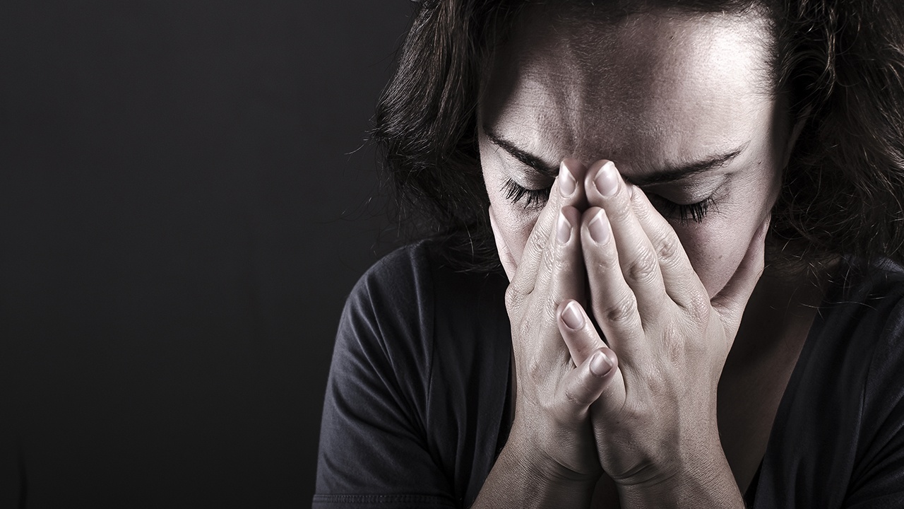 Cach kiem soat cam xuc khi ban that vong hinh anh