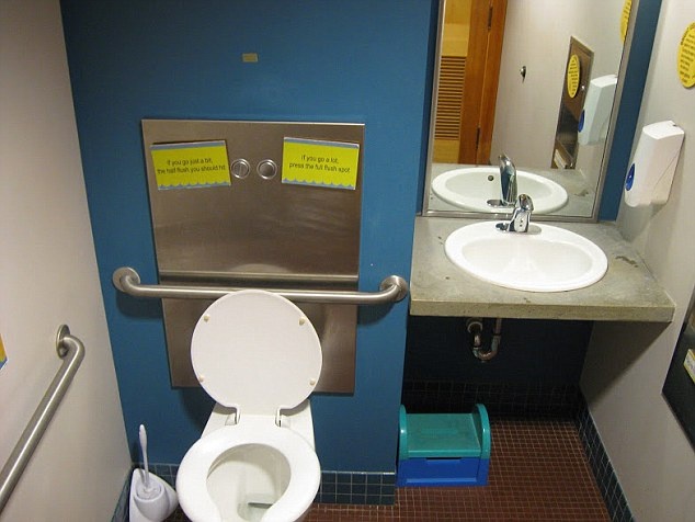 Toilet công cộng đẹp nhất ảnh 10 Toilet cong cong dep nhat anh 10