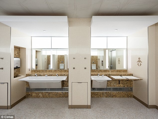 Toilet công cộng đẹp nhất ảnh 2 Toilet cong cong dep nhat anh 2