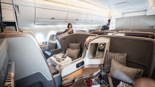 Cho ngoi tot nhat o khoang thuong gia anh 2