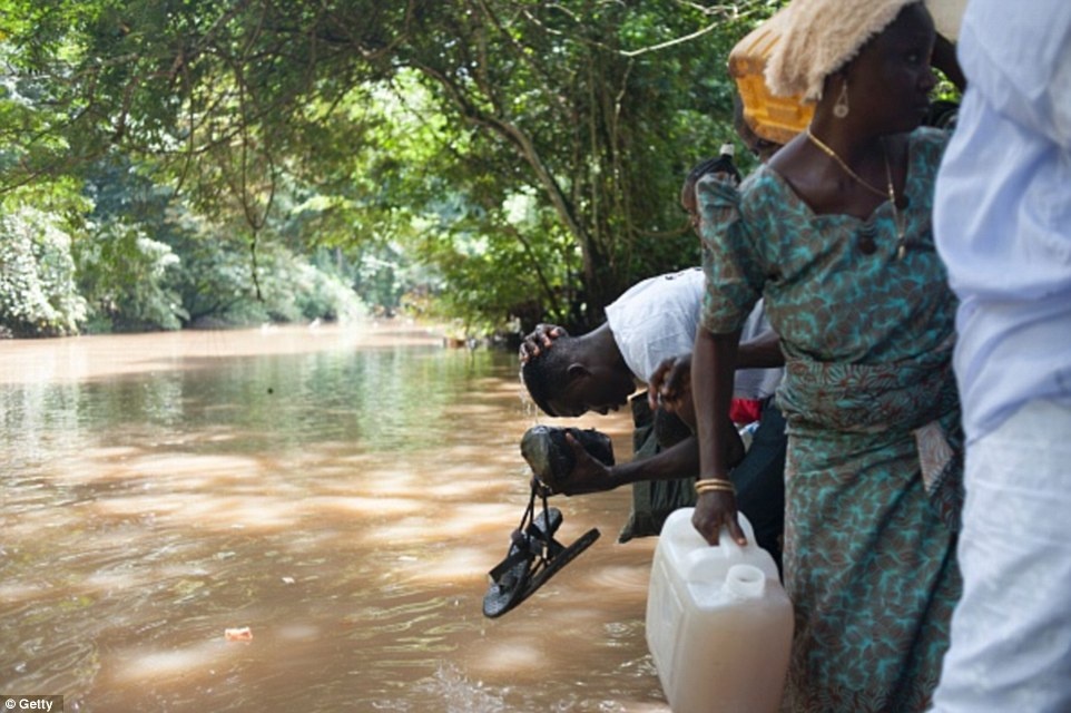 Nhung noi cau tu noi tieng the gioi anh 9