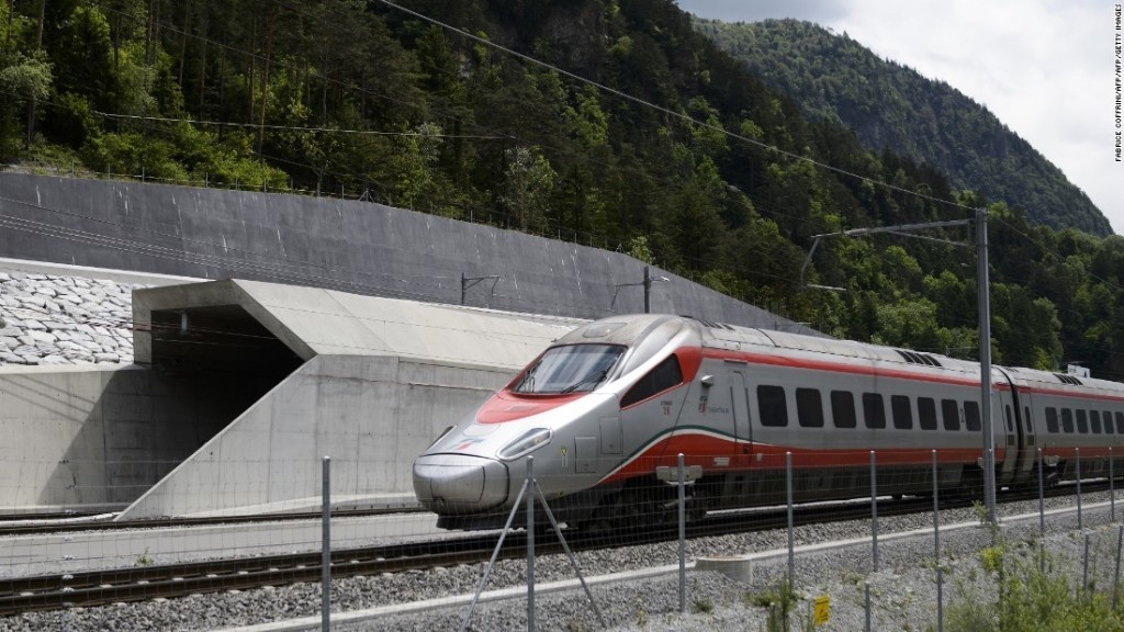 ham an tuong nhat the gioi anh 1