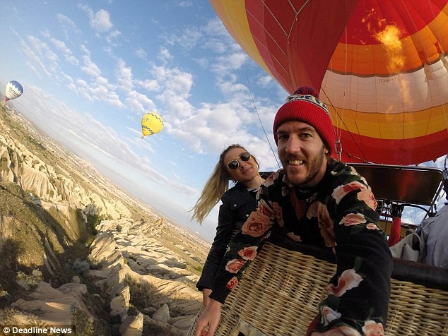 di khap the gioi sau khi uong ruou anh 2