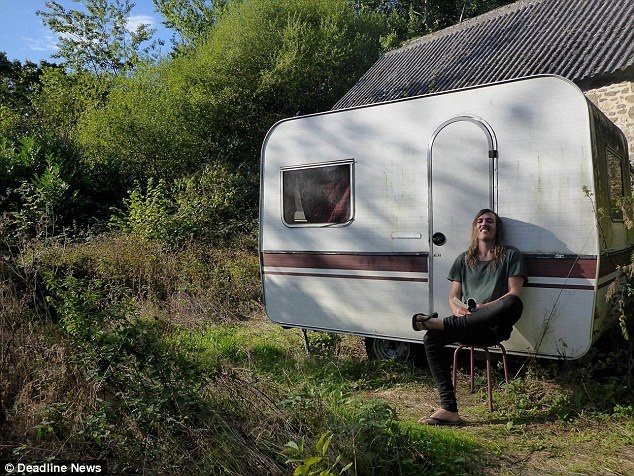 di khap the gioi sau khi uong ruou anh 6