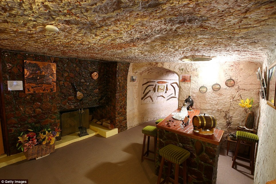 3.500 nguoi song trong thi tran duoi long dat o Australia anh 12