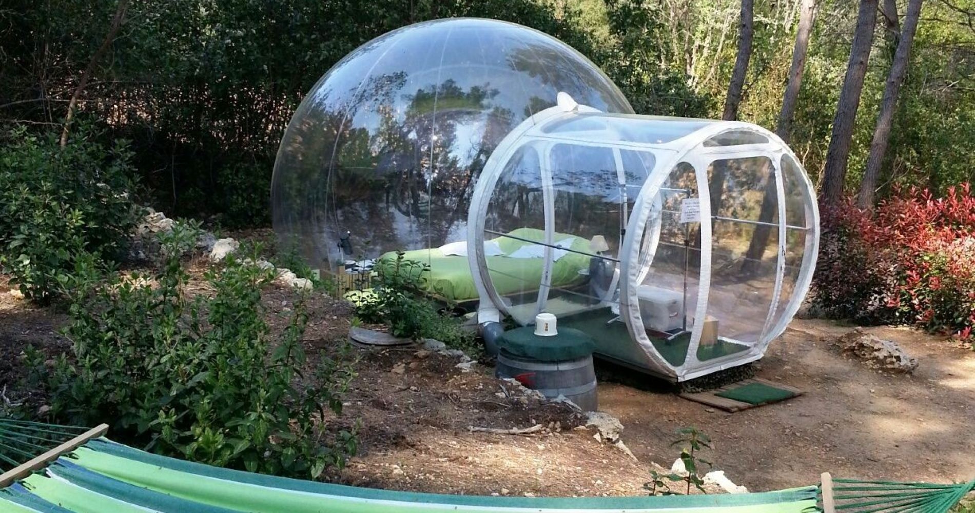 Khach san bong bong o Phap anh 2