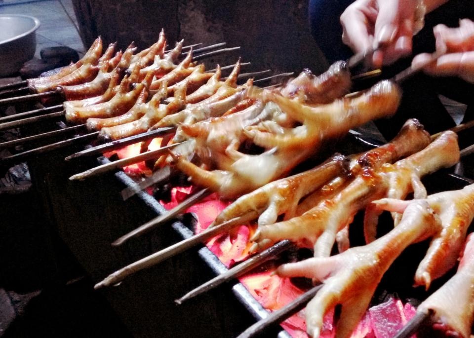 Quan an vat pho di bo anh 4