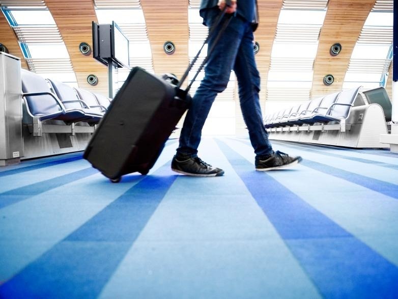 Bi kip sinh ton cho du khach khi gap tinh huong khan cap hinh anh