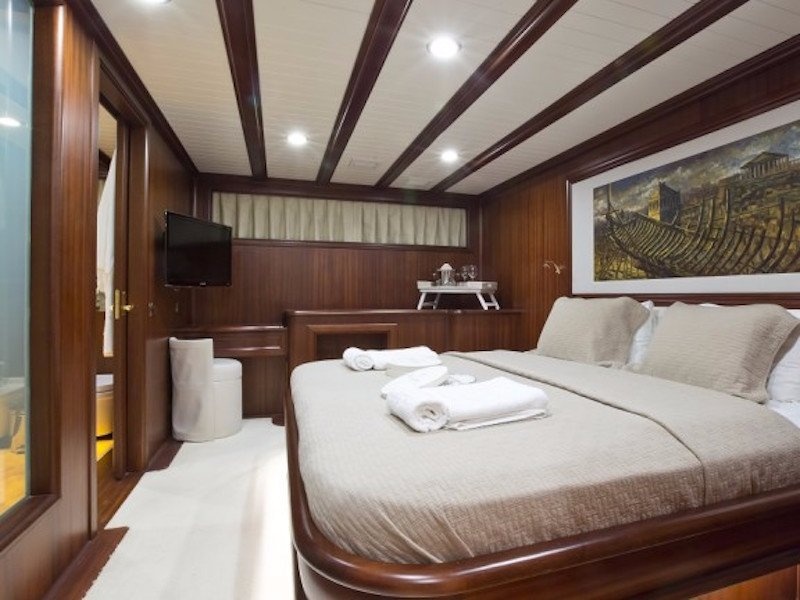 Du thuyền của James Bond trong Skyfall ảnh 7 Du thuyen cua James Bond trong Skyfall anh 7