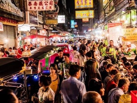 6 khu pho Hoa soi dong o chau A hinh anh