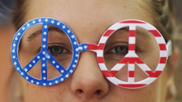 Du khach run ray khi xin visa vao My hinh anh