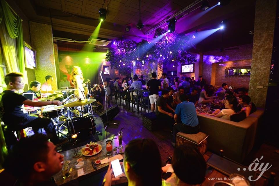 5 quan ca phe nhac song duoc yeu thich o Ha Noi hinh anh