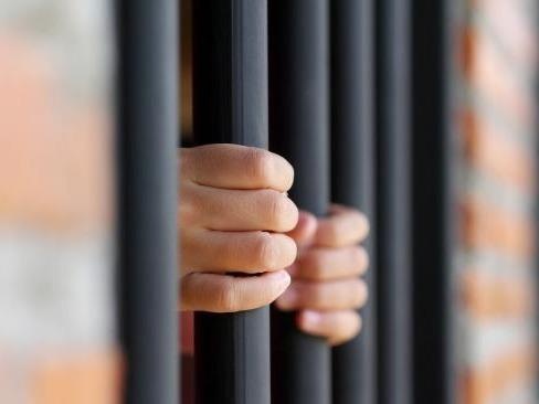 Nhung dieu co the khien ban vao tu khi du lich nuoc ngoai hinh anh