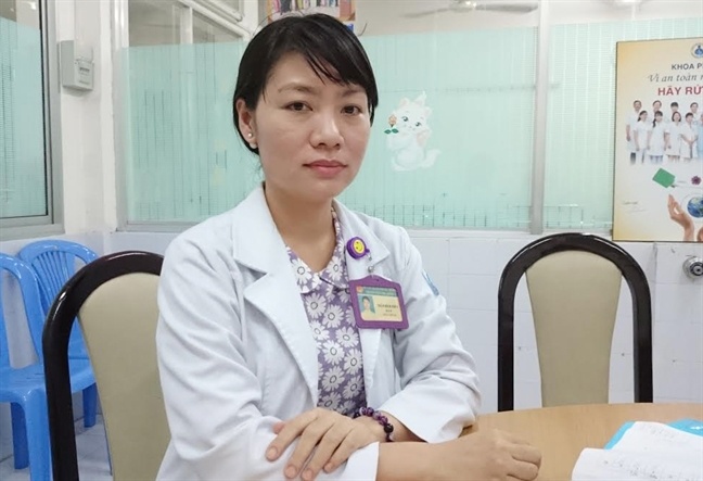 Bé trai 25 tháng tuổi bị nhiễm độc da ảnh 3 Be trai 25 thang tuoi bi nhiem doc da anh 3