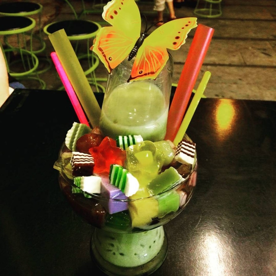 Cac kieu bien tau tra sua anh 9