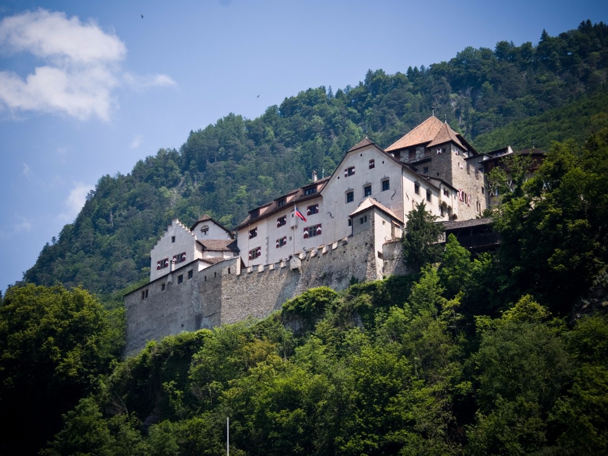 noi o cua cac nguyen thu quoc gia anh 9