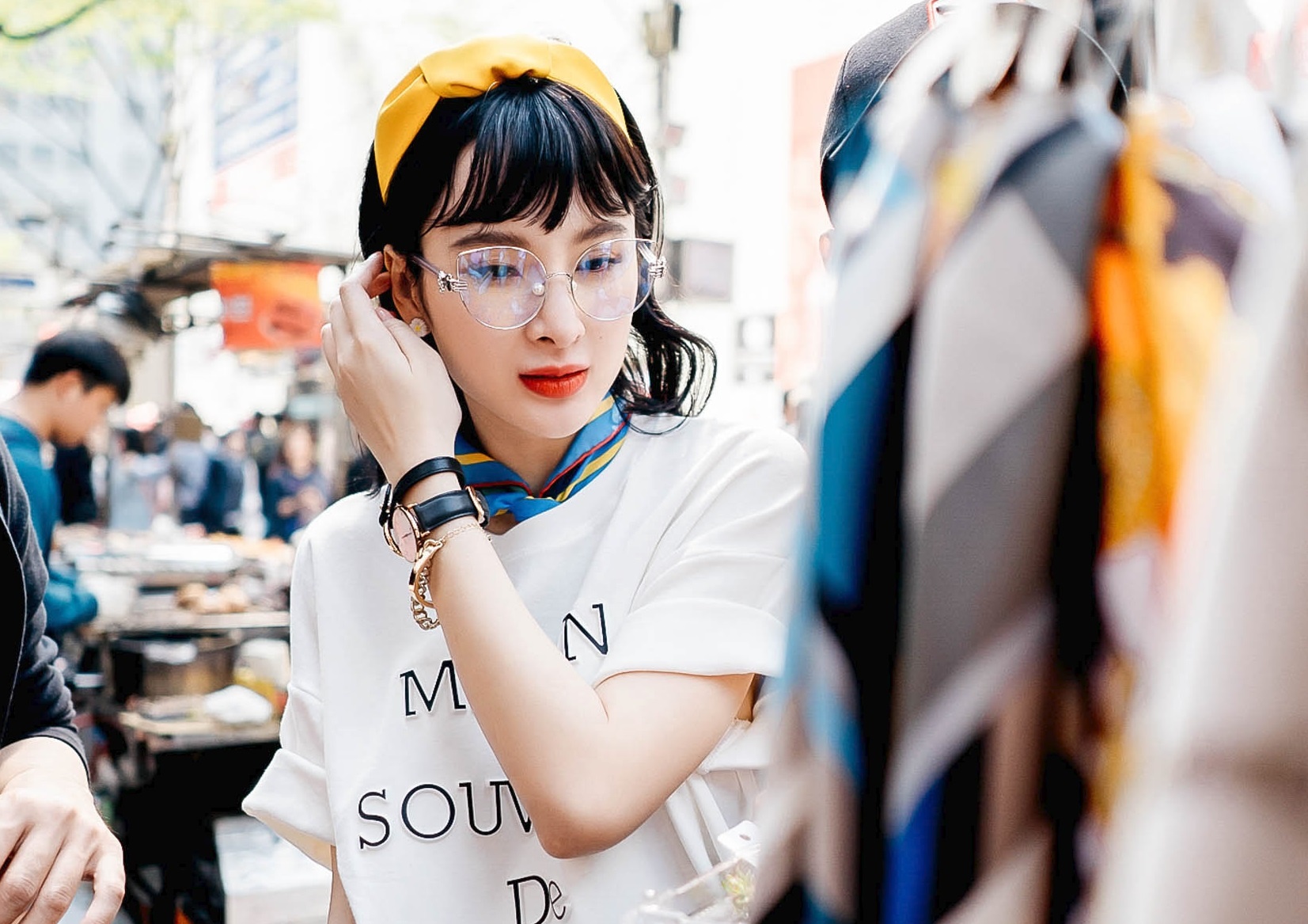 5 ngay dao pho moi chan cua Angela Phuong Trinh o Seoul hinh anh